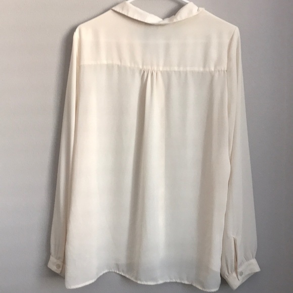 Bobeau Long Sleeve Blouse - Picture 2 of 4